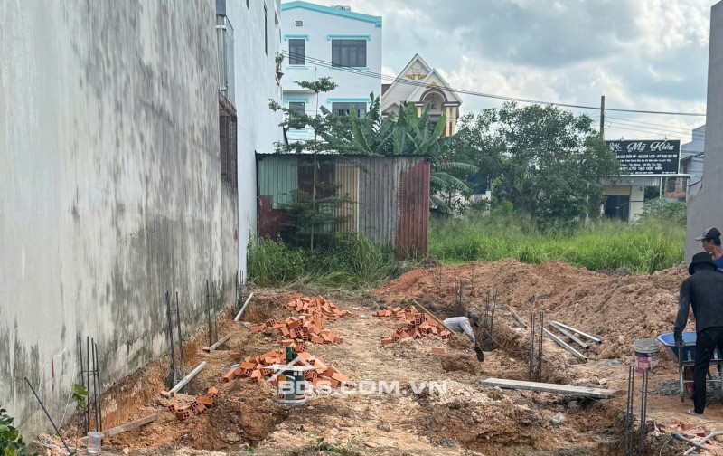 Nhà tân định, TP. Bến Cát, kp3 khu alaska, 100m2 chỉ từ 500tr